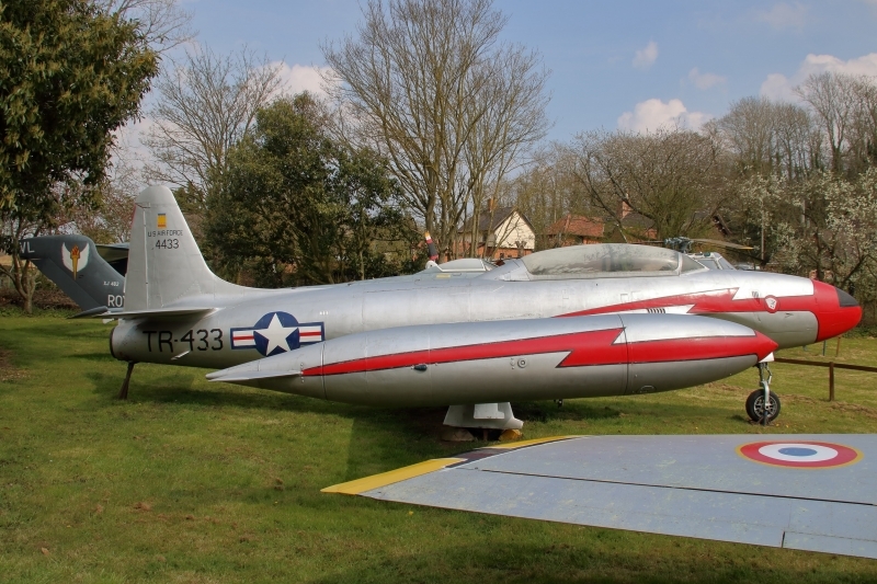 Paint-Team-T33-02