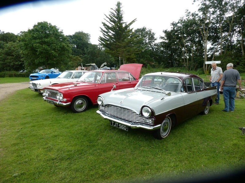 Classic-Cars-01