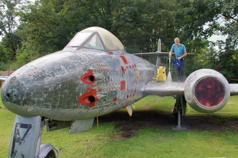 Meteor-Refurb-20