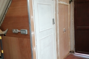 Hangar-Entrance-Cupboard-20