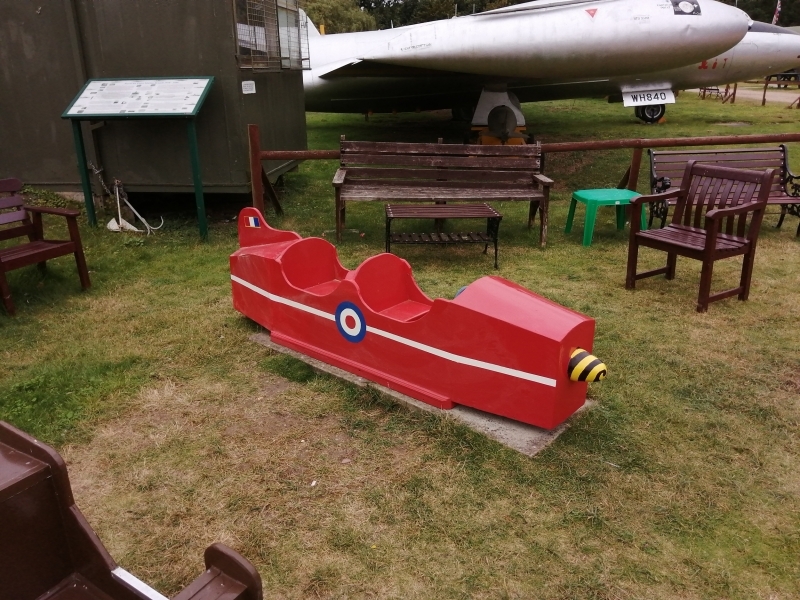 Children-Plane-04