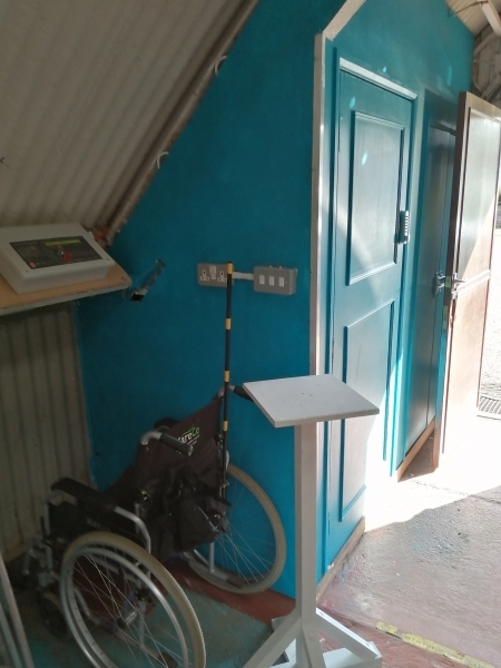 Hangar-Entrance-Cupboard-25