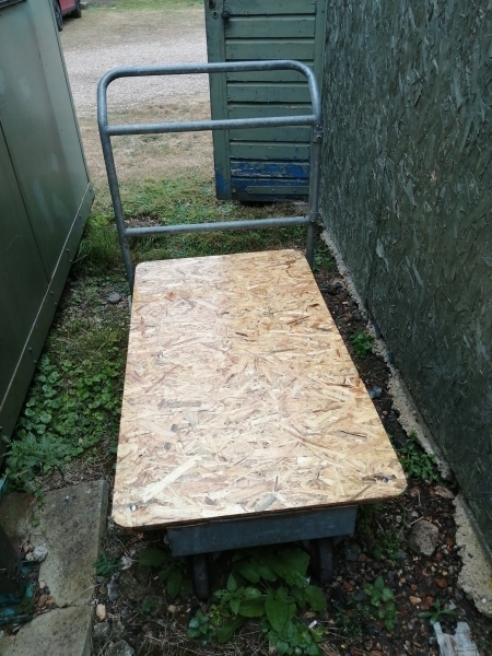 DIY-Trolley-03