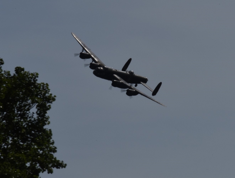 Lancaster Flypast 07