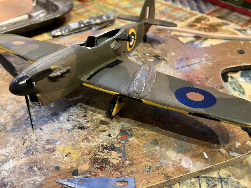 Hawker-Henley-Model-02