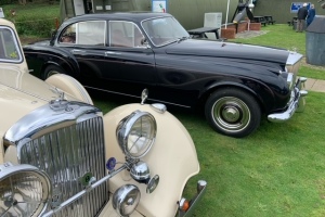 Rolls-and-Bentley-Owners-03