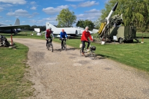 202504-Vintage-Cyclists-10