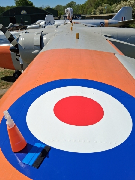 130525-SP-port-upper-roundel