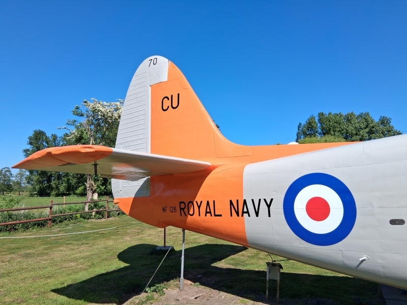 130525-SP-stbd-fuse-roundel