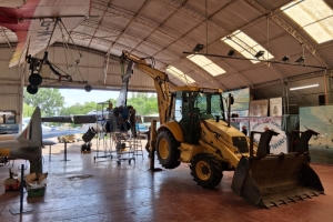 100625-Jag-tail-JCB-tilted1