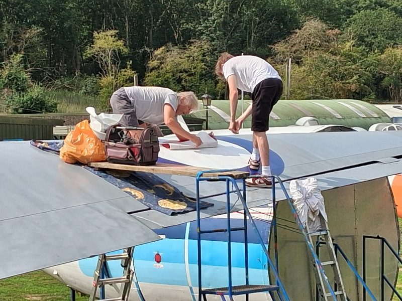 202508B-Paint-Team-01