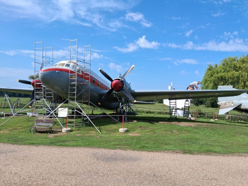 202508B-Paint-Team-09