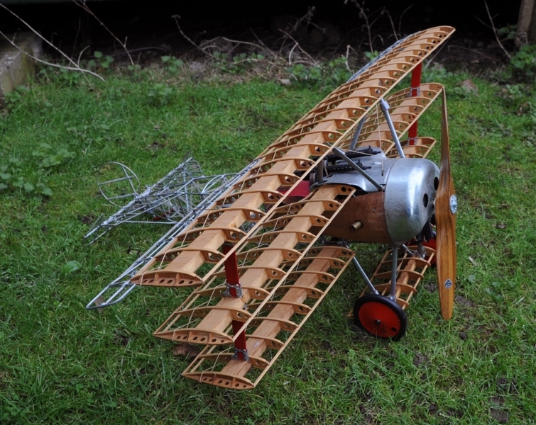 Fokker-Dr.1-02