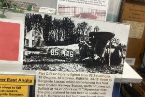 Fiat-CR.42-Model-01