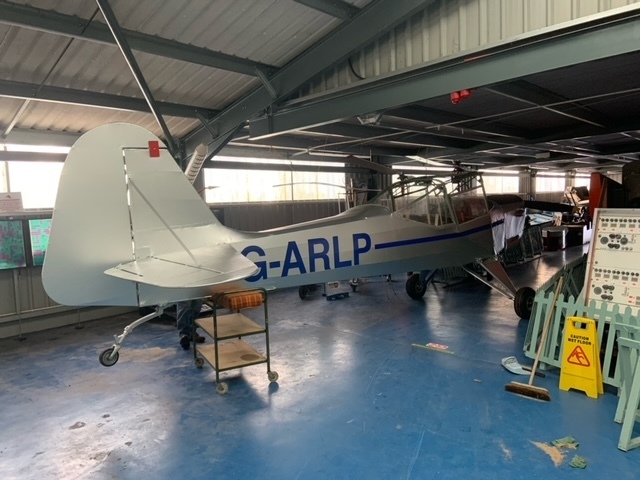 Auster-Display-06