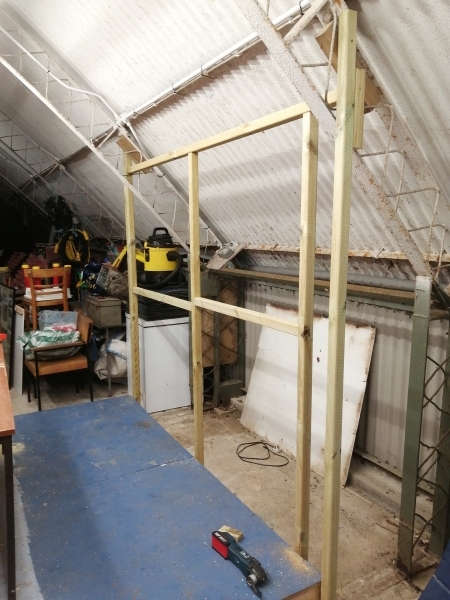 Stage-Wall-04