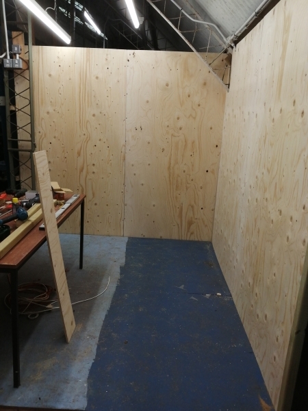 Stage-Wall-07