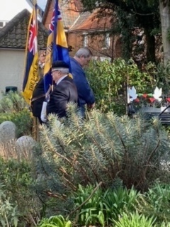 Harleston-wreath-laying-04